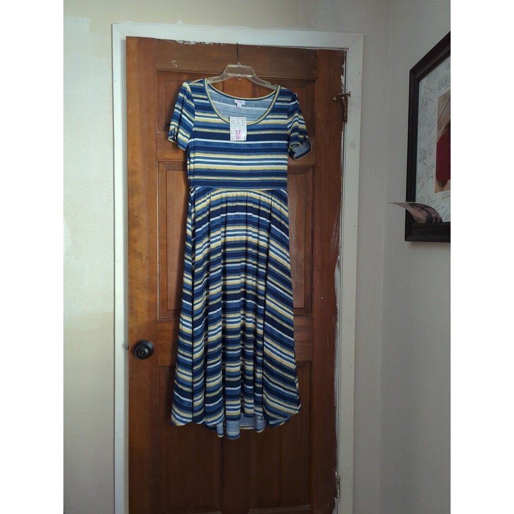 Lularoe Riley size medium brand new with tags
